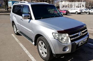 Внедорожник / Кроссовер Mitsubishi Pajero 2008 в Черкассах