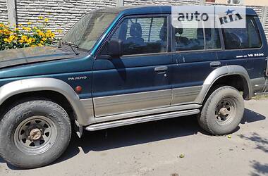 Внедорожник / Кроссовер Mitsubishi Pajero 1997 в Харькове