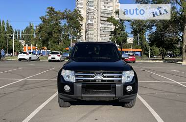 автостекло одесса яма mitsubishi pajero б/у