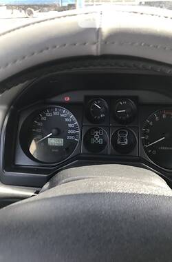 Внедорожник / Кроссовер Mitsubishi Pajero 2002 в 