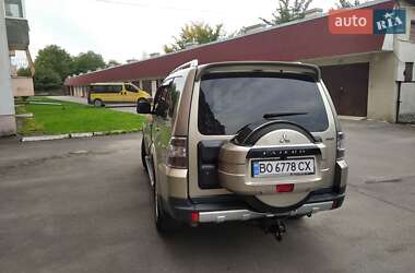 Внедорожник / Кроссовер Mitsubishi Pajero 2007 в Чорткове