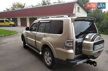 Внедорожник / Кроссовер Mitsubishi Pajero 2007 в Чорткове