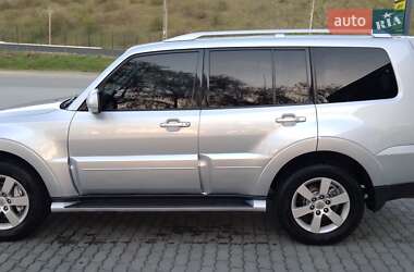 Внедорожник / Кроссовер Mitsubishi Pajero 2007 в Виноградове