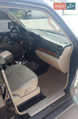 Внедорожник / Кроссовер Mitsubishi Pajero 2008 в Тернополе