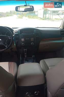 Внедорожник / Кроссовер Mitsubishi Pajero 2008 в Тернополе