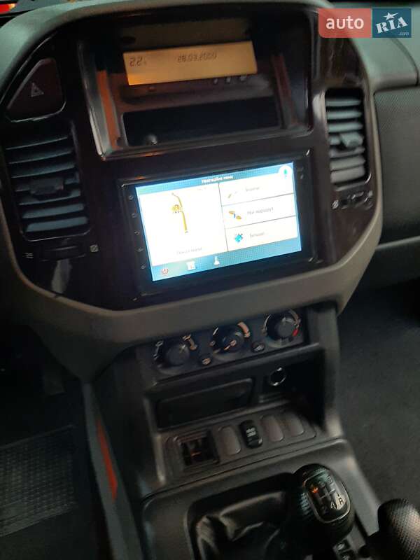 Внедорожник / Кроссовер Mitsubishi Pajero 2000 в Ужгороде фото 17 Внедорожник / Кроссовер Mitsubishi Pajero 2000 в Ужгороде