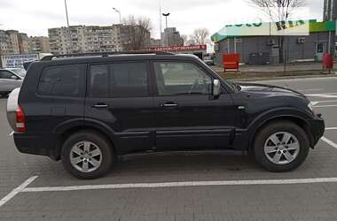 Внедорожник / Кроссовер Mitsubishi Pajero 2006 в Киеве