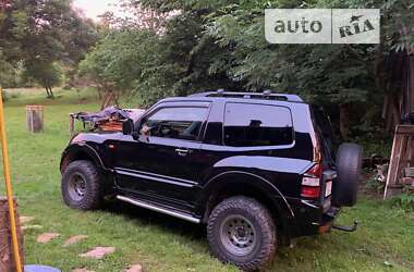 Внедорожник / Кроссовер Mitsubishi Pajero 2000 в 
