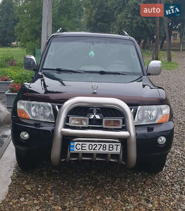 Внедорожник / Кроссовер Mitsubishi Pajero 2007 в Мамаевцах
