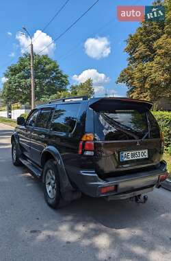 Внедорожник / Кроссовер Mitsubishi Pajero 2001 в Днепре