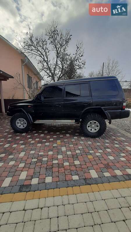 Внедорожник / Кроссовер Mitsubishi Pajero 1998 в Тячеве