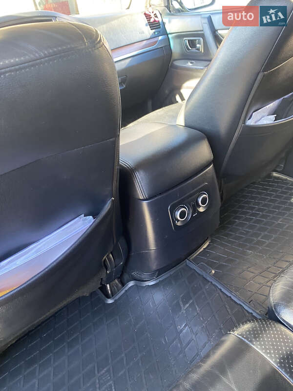 Внедорожник / Кроссовер Mitsubishi Pajero 2008 в Остроге