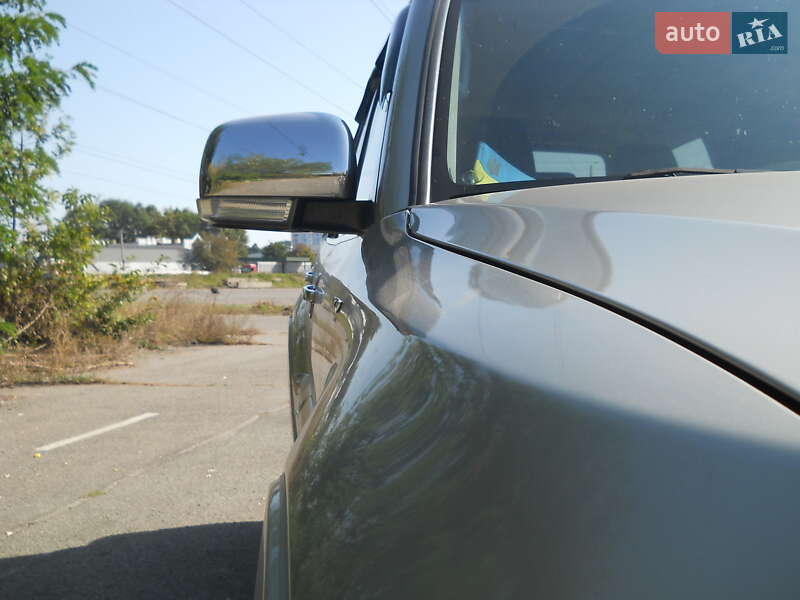 Внедорожник / Кроссовер Mitsubishi Pajero 2008 в Полтаве