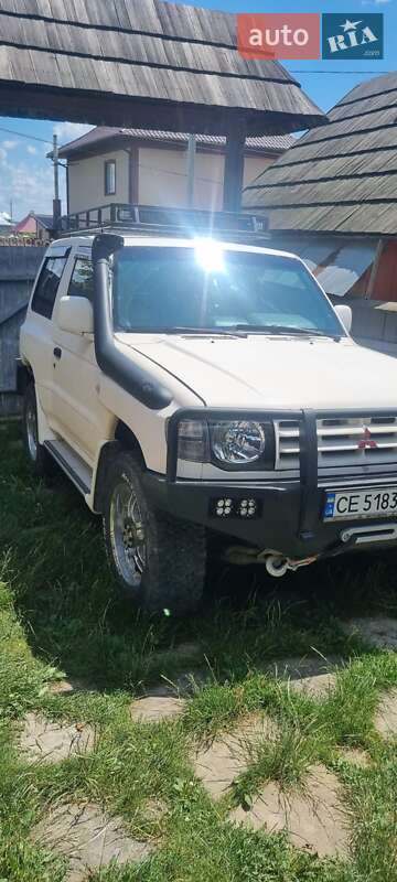 Внедорожник / Кроссовер Mitsubishi Pajero 1992 в Черновцах