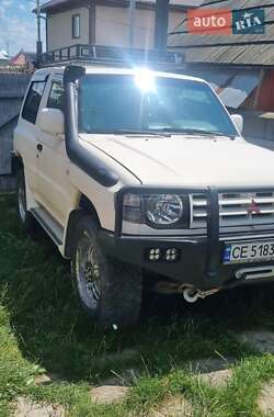 Позашляховик / Кросовер Mitsubishi Pajero 1992 в Чернівцях