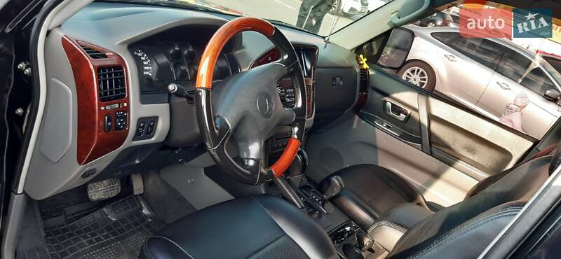 Внедорожник / Кроссовер Mitsubishi Pajero 2005 в Полтаве