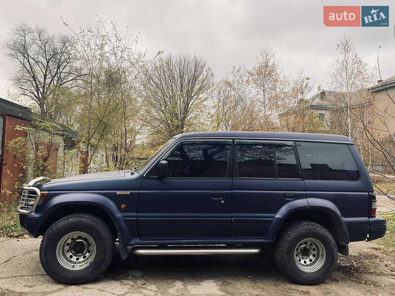 Позашляховик / Кросовер Mitsubishi Pajero 1997 в Дніпрі