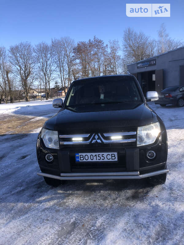 Внедорожник / Кроссовер Mitsubishi Pajero 2008 в Тернополе