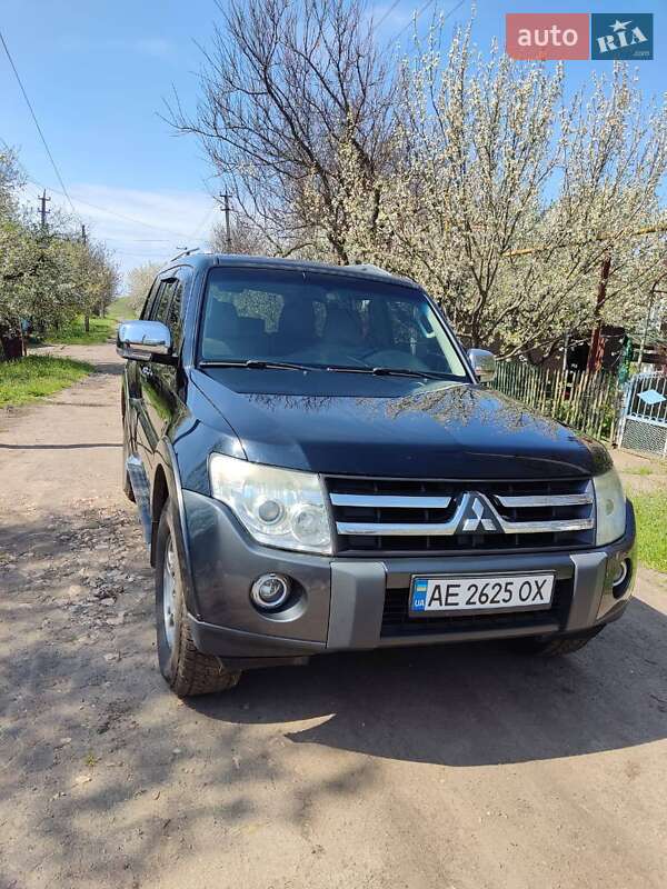 Mitsubishi Pajero 2007