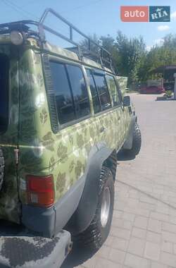 Внедорожник / Кроссовер Mitsubishi Pajero 1989 в 