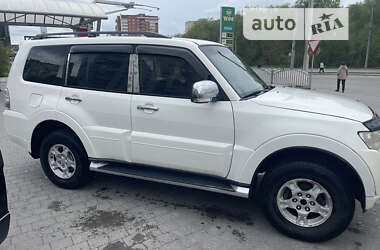 Позашляховик / Кросовер Mitsubishi Pajero 2007 в Тернополі