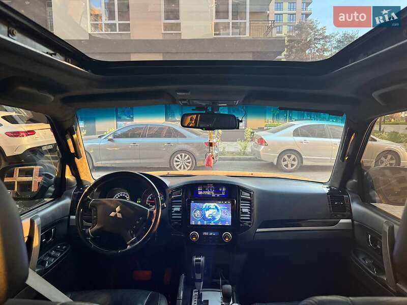 Внедорожник / Кроссовер Mitsubishi Pajero 2008 в Броварах
