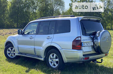 Внедорожник / Кроссовер Mitsubishi Pajero 2004 в Львове