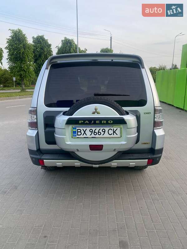 Позашляховик / Кросовер Mitsubishi Pajero 2008 в Шепетівці