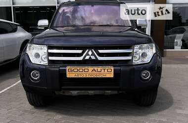 Внедорожник / Кроссовер Mitsubishi Pajero 2007 в Полтаве