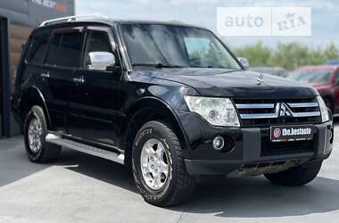 Позашляховик / Кросовер Mitsubishi Pajero 2007 в Рівному