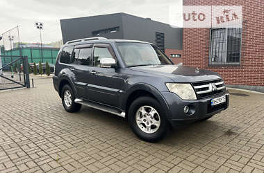 Внедорожник / Кроссовер Mitsubishi Pajero 2007 в Львове