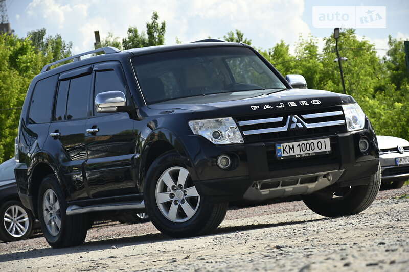 Mitsubishi Pajero 2008