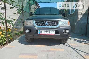 Позашляховик / Кросовер Mitsubishi Pajero 2004 в Миколаєві