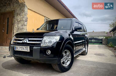 Внедорожник / Кроссовер Mitsubishi Pajero 2007 в Бродах