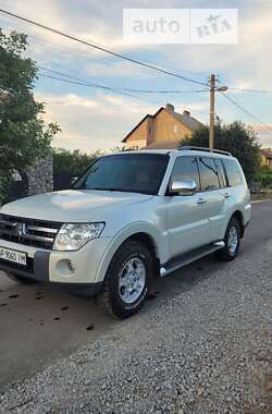 Внедорожник / Кроссовер Mitsubishi Pajero 2007 в Запорожье