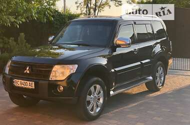 Внедорожник / Кроссовер Mitsubishi Pajero 2008 в Василькове