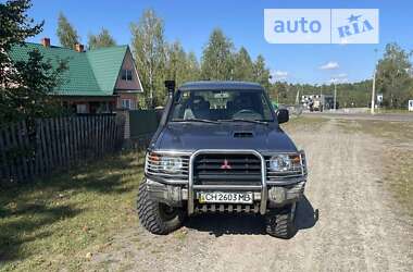 Позашляховик / Кросовер Mitsubishi Pajero 1997 в Сарнах