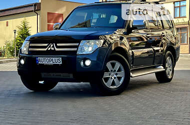 Внедорожник / Кроссовер Mitsubishi Pajero 2008 в Одессе