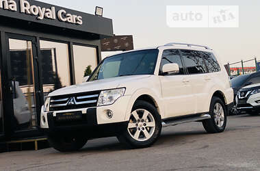 Внедорожник / Кроссовер Mitsubishi Pajero 2008 в Харькове