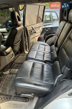 Внедорожник / Кроссовер Mitsubishi Pajero 2000 в 