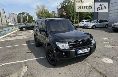 Внедорожник / Кроссовер Mitsubishi Pajero 2008 в Харькове