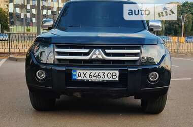 Внедорожник / Кроссовер Mitsubishi Pajero 2008 в Харькове