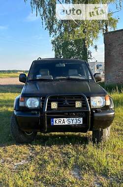 Позашляховик / Кросовер Mitsubishi Pajero 1999 в Олевську