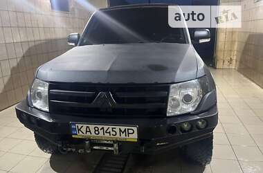 Внедорожник / Кроссовер Mitsubishi Pajero 2008 в Великом Березном