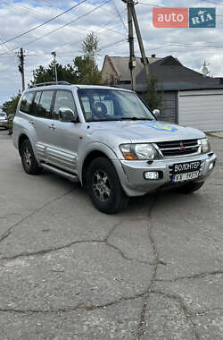 Внедорожник / Кроссовер Mitsubishi Pajero 2000 в Днепре