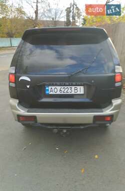 Внедорожник / Кроссовер Mitsubishi Pajero 2006 в Ужгороде