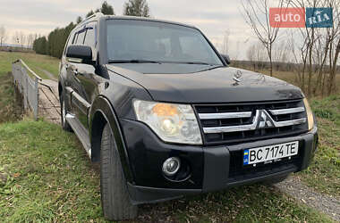 Внедорожник / Кроссовер Mitsubishi Pajero 2007 в Бродах