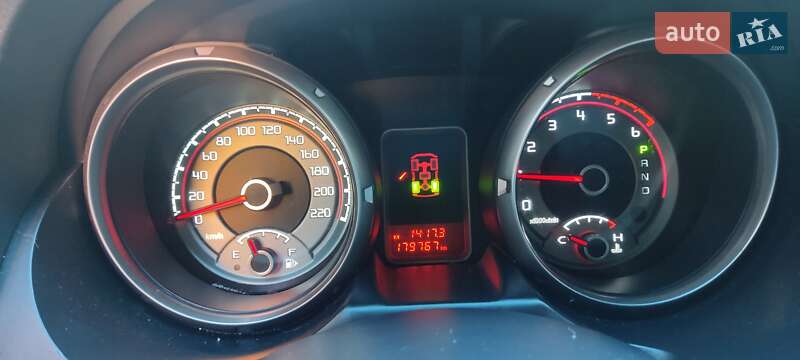 Внедорожник / Кроссовер Mitsubishi Pajero 2014 в Ровно