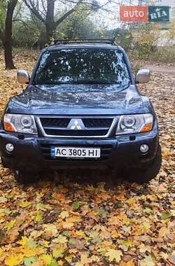 Позашляховик / Кросовер Mitsubishi Pajero 2007 в Луцьку