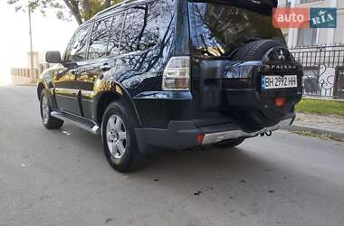 Внедорожник / Кроссовер Mitsubishi Pajero 2007 в Одессе